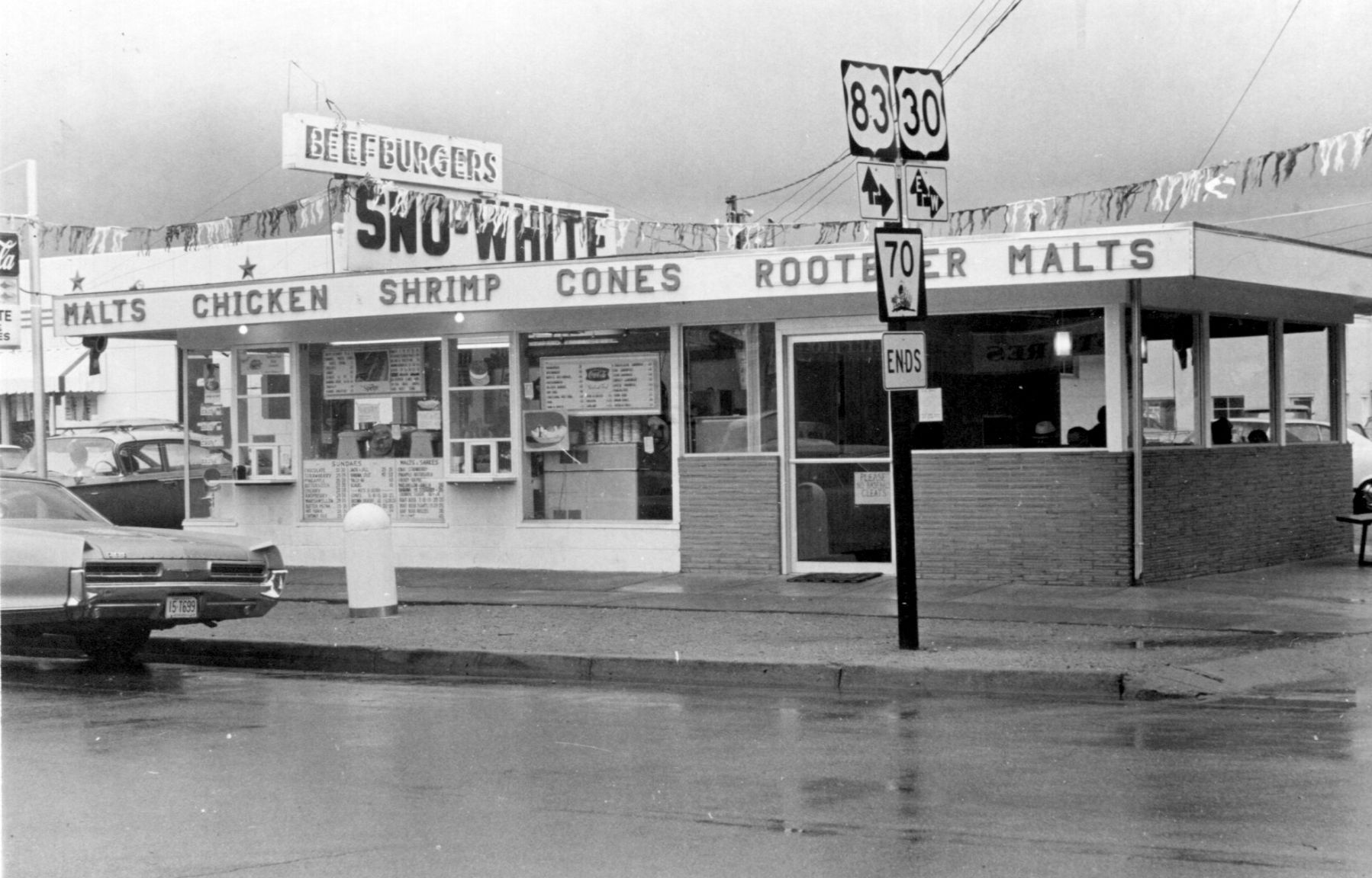 Sno White Drive In, 1210 N Jeffers, NP, ca. 1970s (NPT file photo).jpg